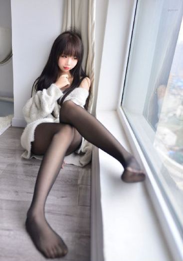 秋霞艳母