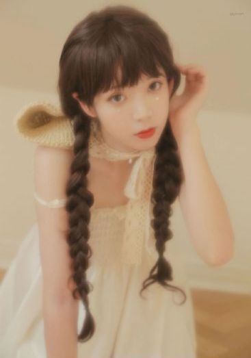 美女的屁股