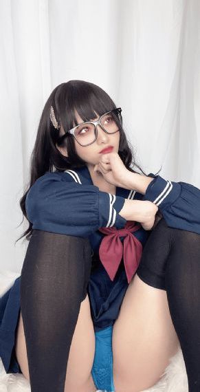 亚洲欧美自拍一区