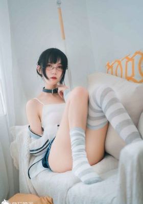《无颜之月》