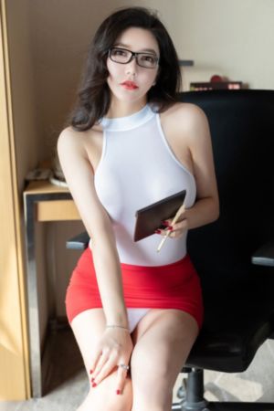 我的继父是偶像