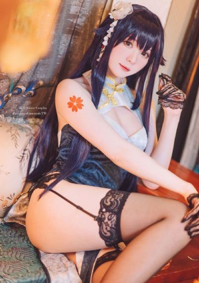 粗大挺进朋友的未婚妻