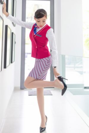 天降女子从2楼掉了完整版免费
