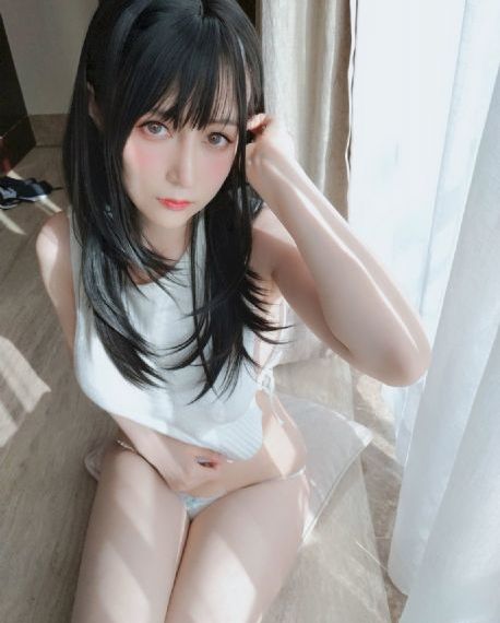 午夜免费视频
