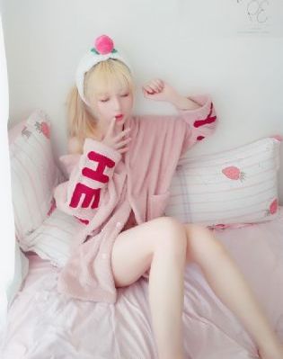 灯草花和灯高清