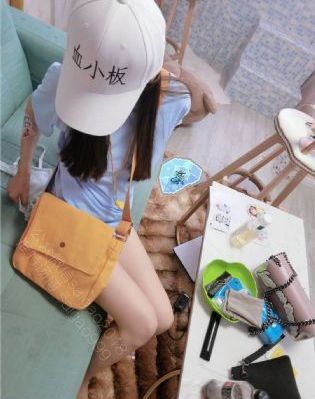 女机械人在线